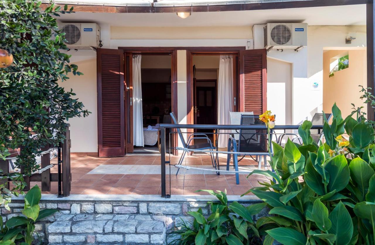 Akroyali Hotel & Villas Mési Eksteriør bilde