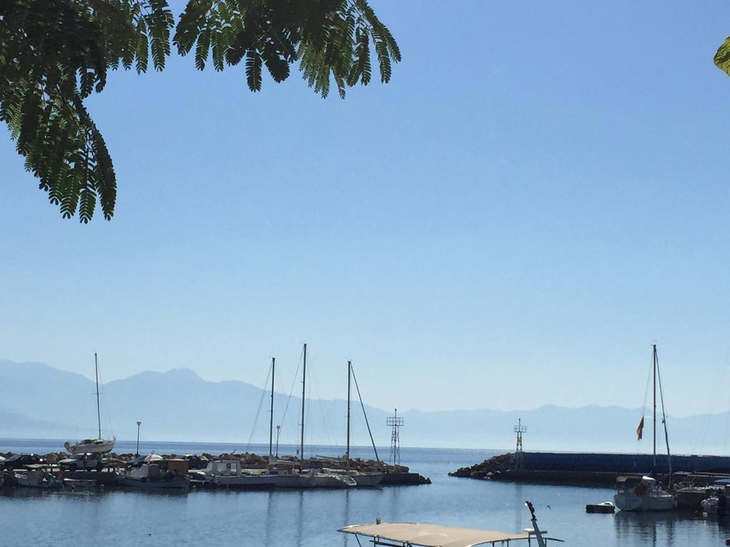 Akroyali Hotel & Villas Mési Eksteriør bilde