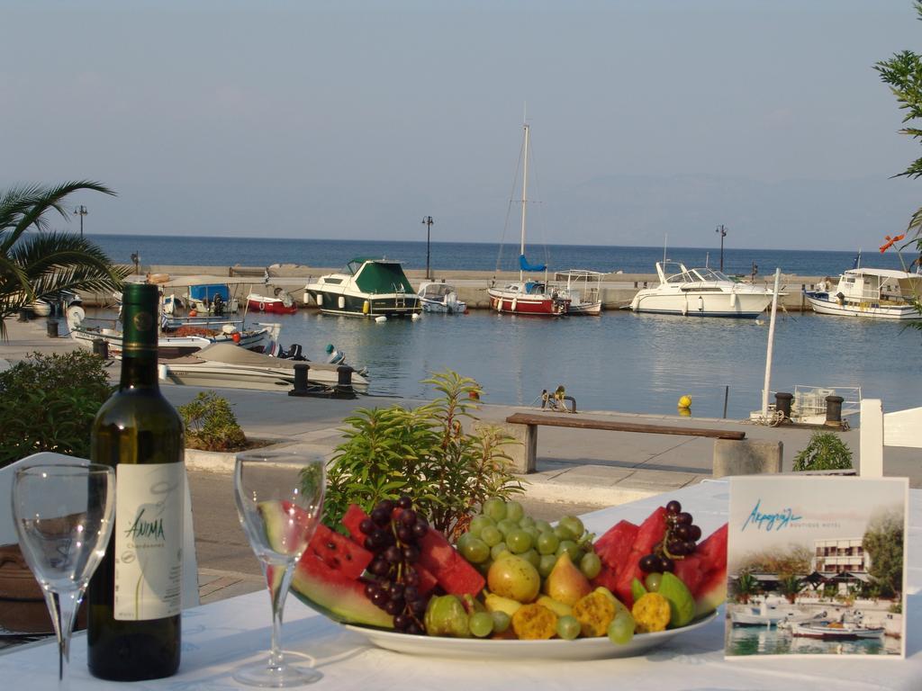 Akroyali Hotel & Villas Mési Eksteriør bilde